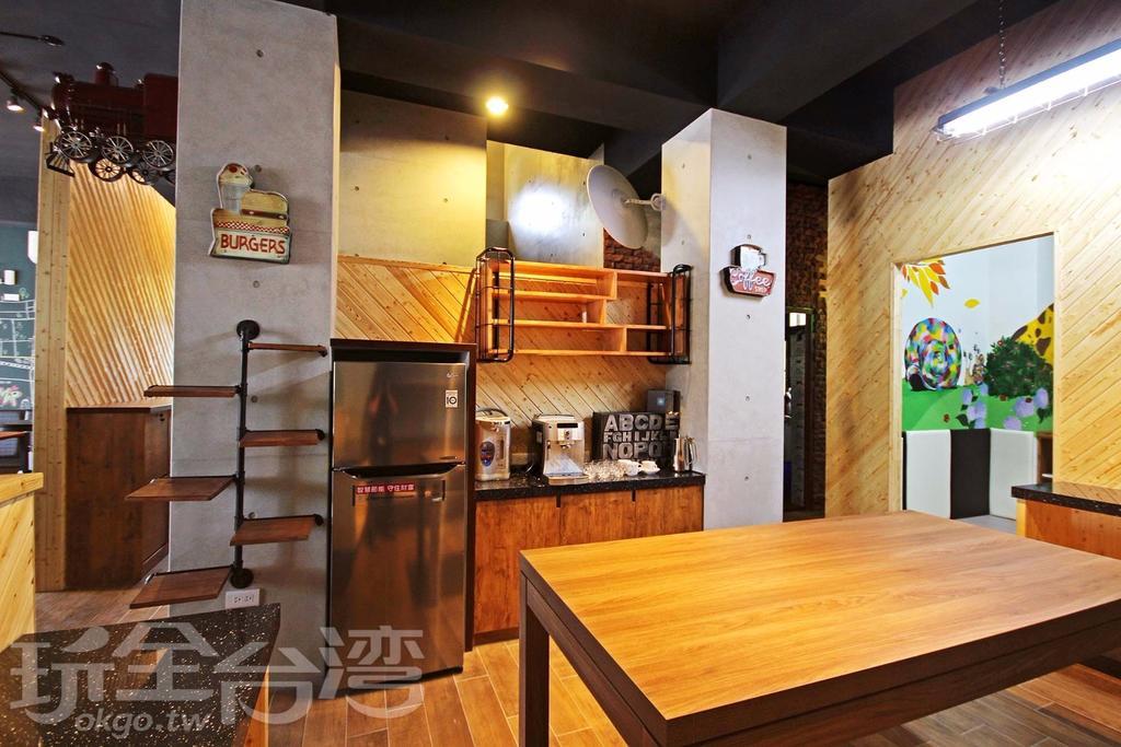 Ark Stay方舟文旅山嵐新館溜滑梯商務民宿 Jiji Bagian luar foto